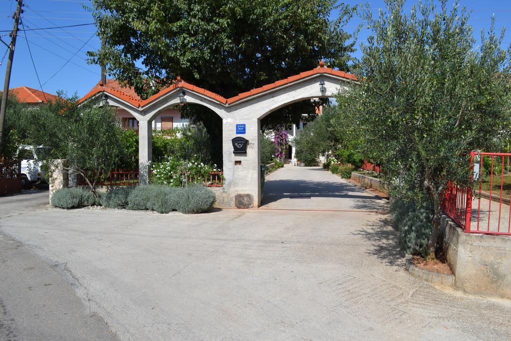 Apartment Kate'S Family Place زادار الغرفة الصورة