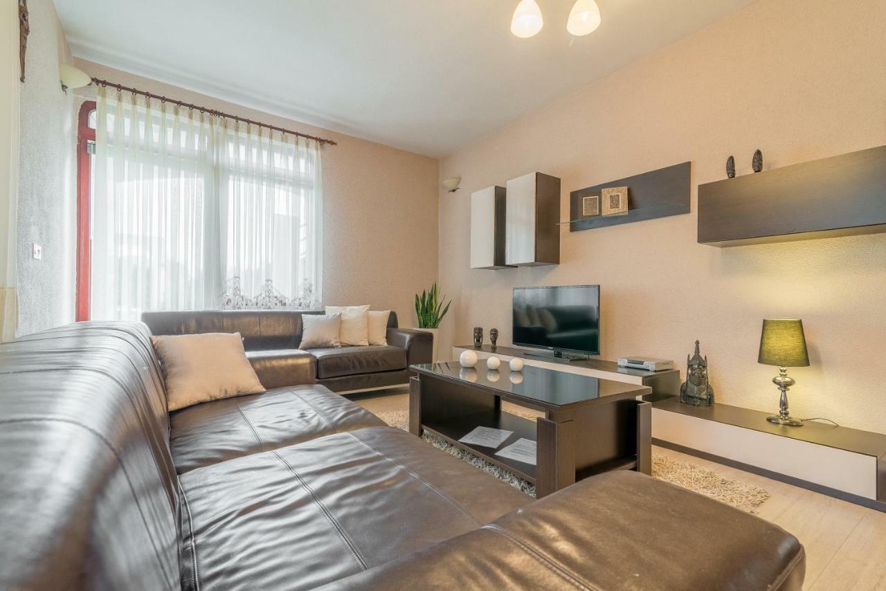 Apartment Kate'S Family Place زادار المظهر الخارجي الصورة